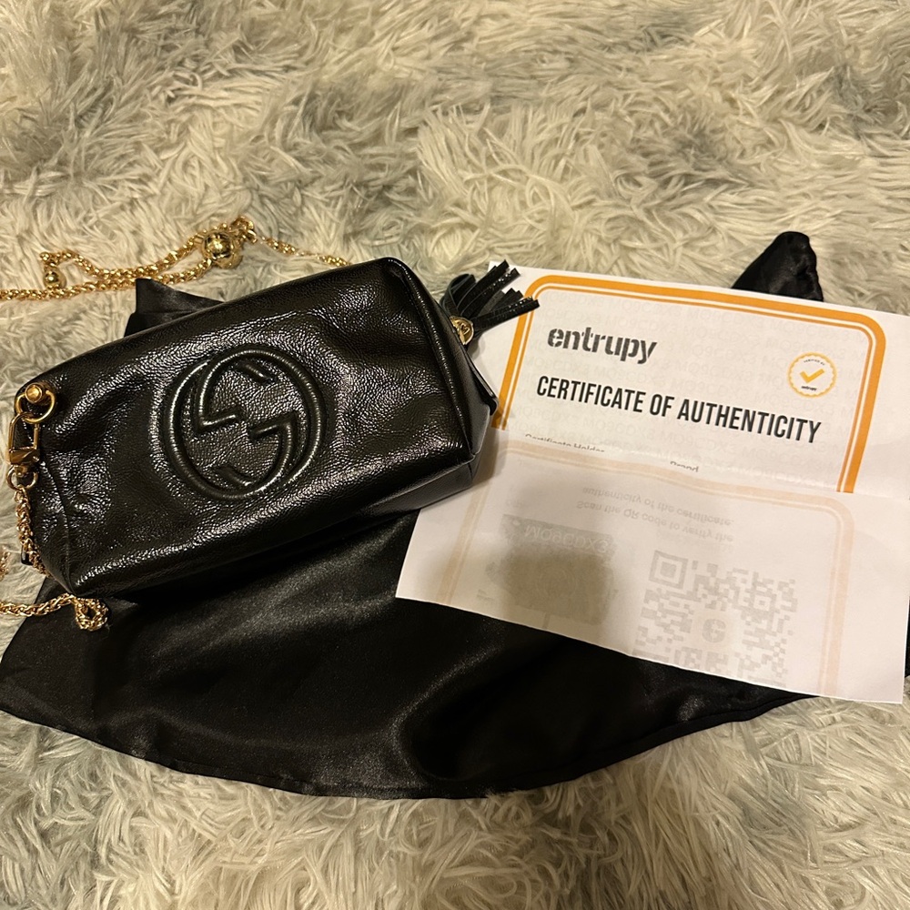 ❌ SOLD ❌ Auth Gucci makeup bag converted into a crossbody